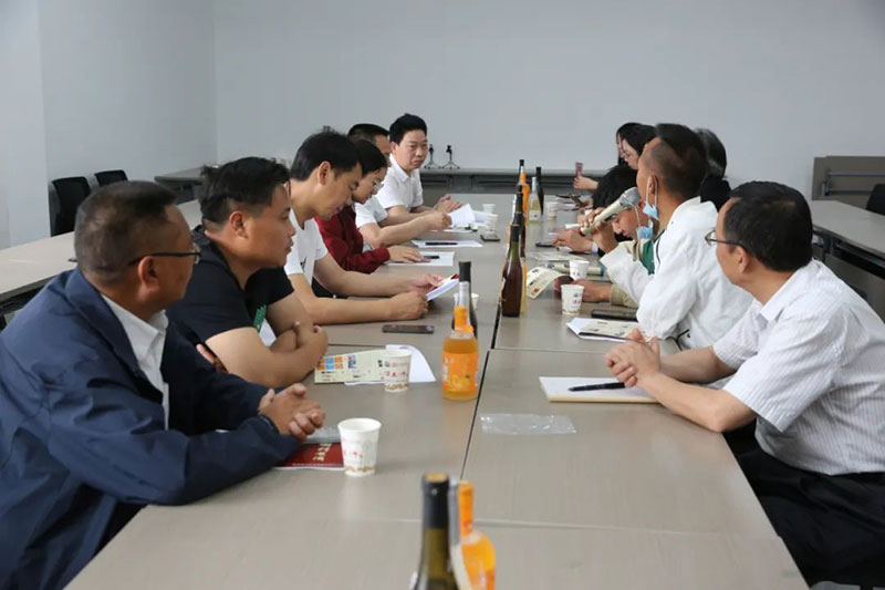 【秦洋长生酒业】橙意满满 || 汉中抖音达人走进秦洋长生酒业采风活动圆满举行